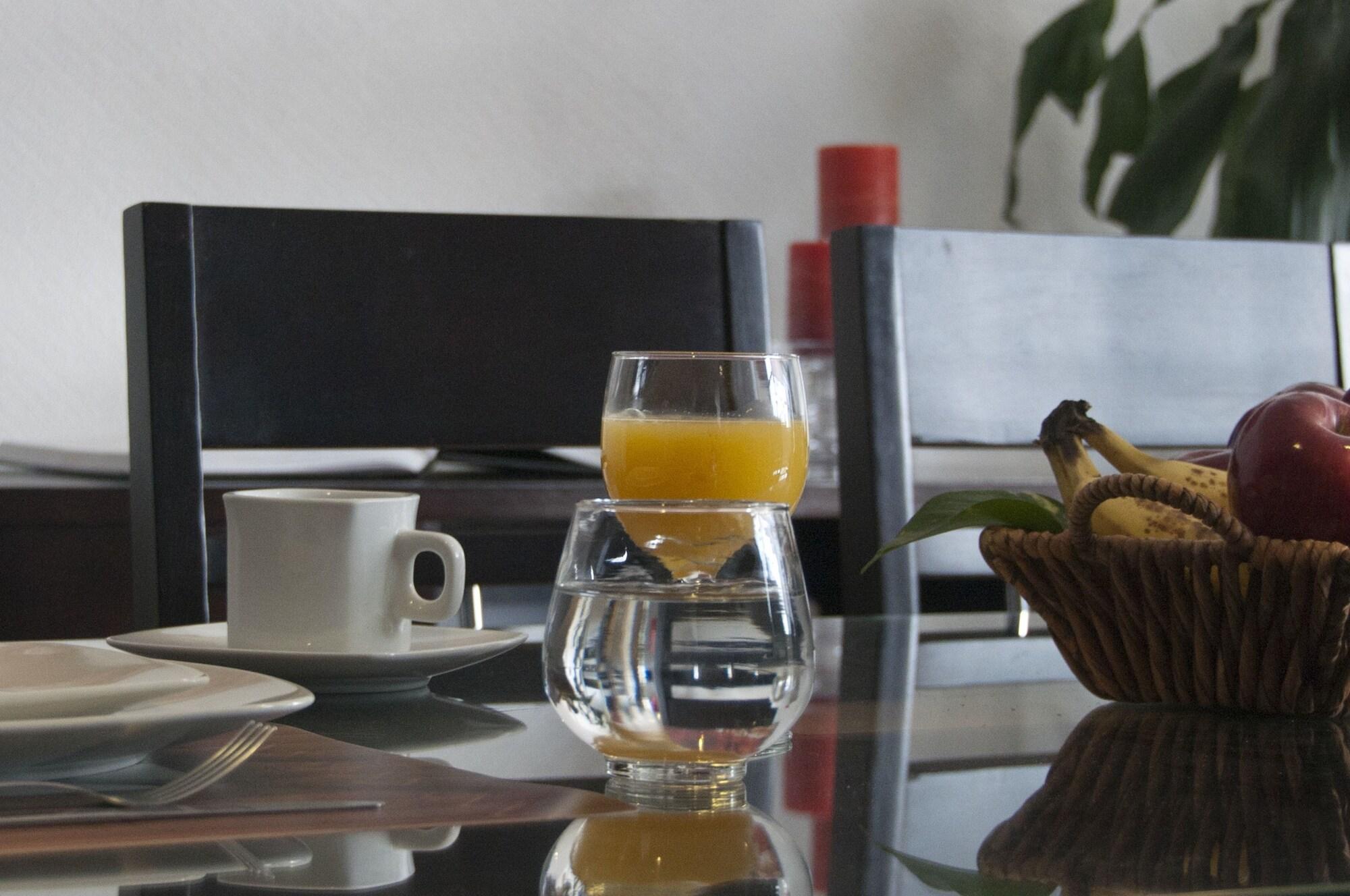 Suites Berna 12 Мехико Экстерьер фото